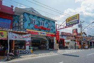 Reddoorz @ Jalan Raya Baturaden 2,Baturaden>>Banyumas,1 star