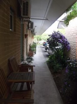 Corlette Palms Motor Inn,Byron Bay>>Anna Bay,3 star