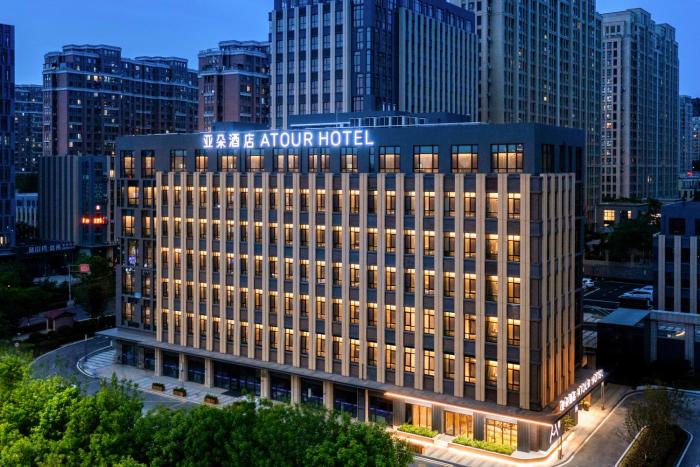 Atour Hotel North Qingdao Railway Station Middle Chongqing Road,China>>Qingdao,4 star