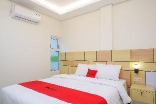 reddoorz plus near pasar gede solo
