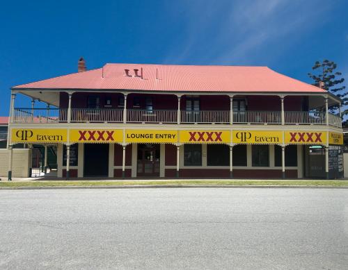 The Queensport Motel & Tavern,Bald Hills>>Ascot,3.5 star