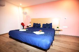 Hotel Noida Grand,,3 star