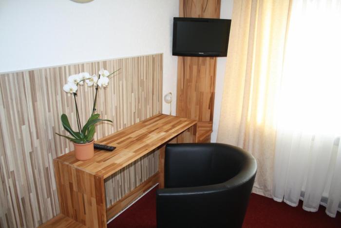 Hotel-Nachtwächter,Holzwickede>>Dortmund,2 star