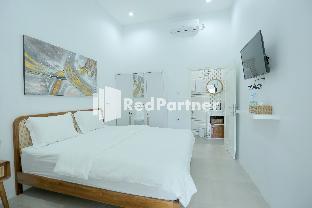 pringgading surf camp redpartner