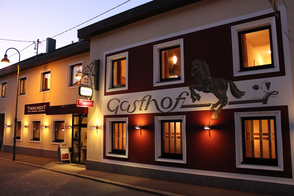 Tinschert Hotel-Restaurant-Partyservice,Linz>>Asten,4 star