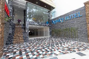 novelty beach hotel