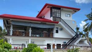 la bella swiss inn