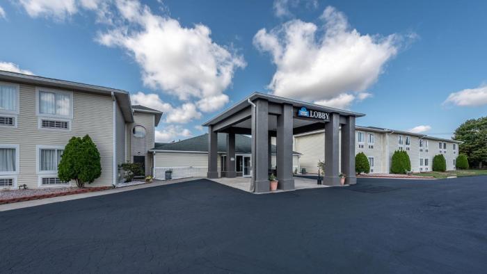 American Inn And Suites Dundee,Monroe>>Dundee,2 star