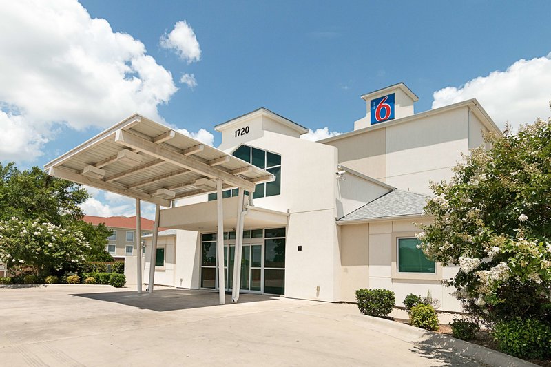 Motel 6 Cleburne, Tx