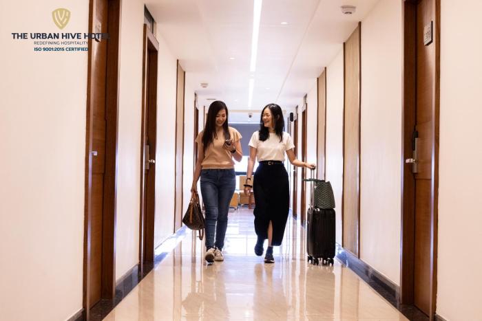 the urban hive hotel