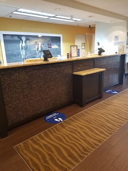Hampton Inn Henderson,Henderson>>Franklinton,3 star