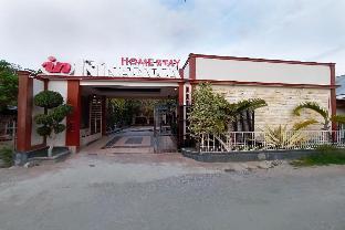 Reddooz Plus @ Ininnawa Homestay Palu,Indonesia>>Palu,1 star
