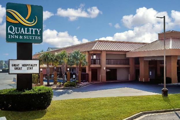 Quality Inn & Suites Near Robins Air Force Base,Macon>>Byron,2.5 star