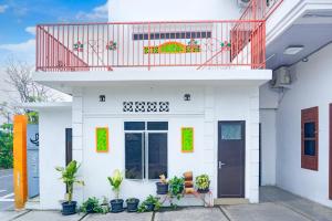 Urbanview Hotel Kanajiwa Bandar Lampung By Reddoorz,Indonesia>>Bandar Lampung,2 star