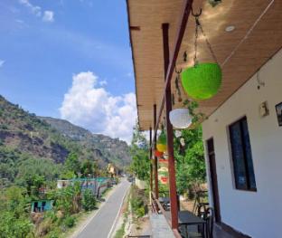 Kedar Chaukhamba Homestay