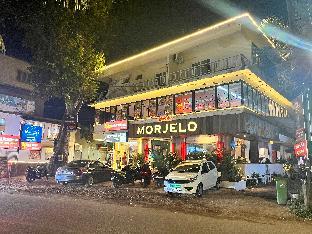 Silver Waves Hotels And Resorts Morjim,Morjim>>Goa,3 star