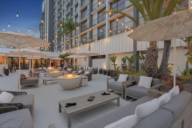 Hilton Irvine/Orange County Airport,Costa Mesa>>California,4 star