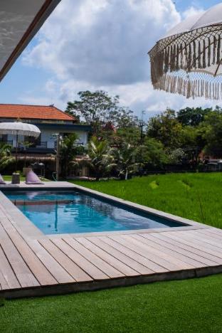 the backyard canggu