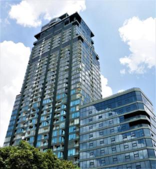 Penthouse Residence Skybar By Caerus Management,Cambodia>>Chbar Mon,0 star