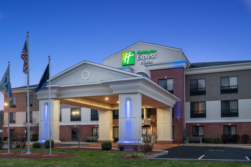 holiday inn express and suites ashland by ihg