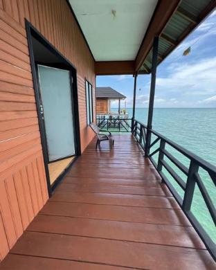Derawan Fisheries Cottage,Indonesia>>Pulau Derawan,3 star