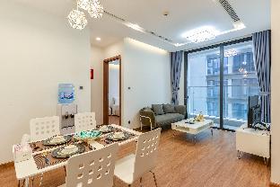 luxury apartment at vinhomes metropolis near lotte