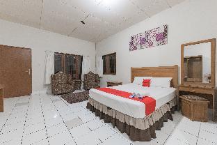 reddoorz plus hotel griya astoeti