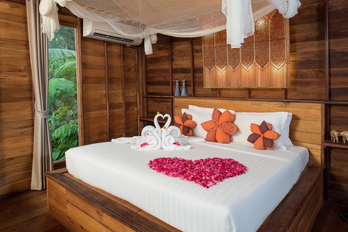 serendipity beach resort koh lipe