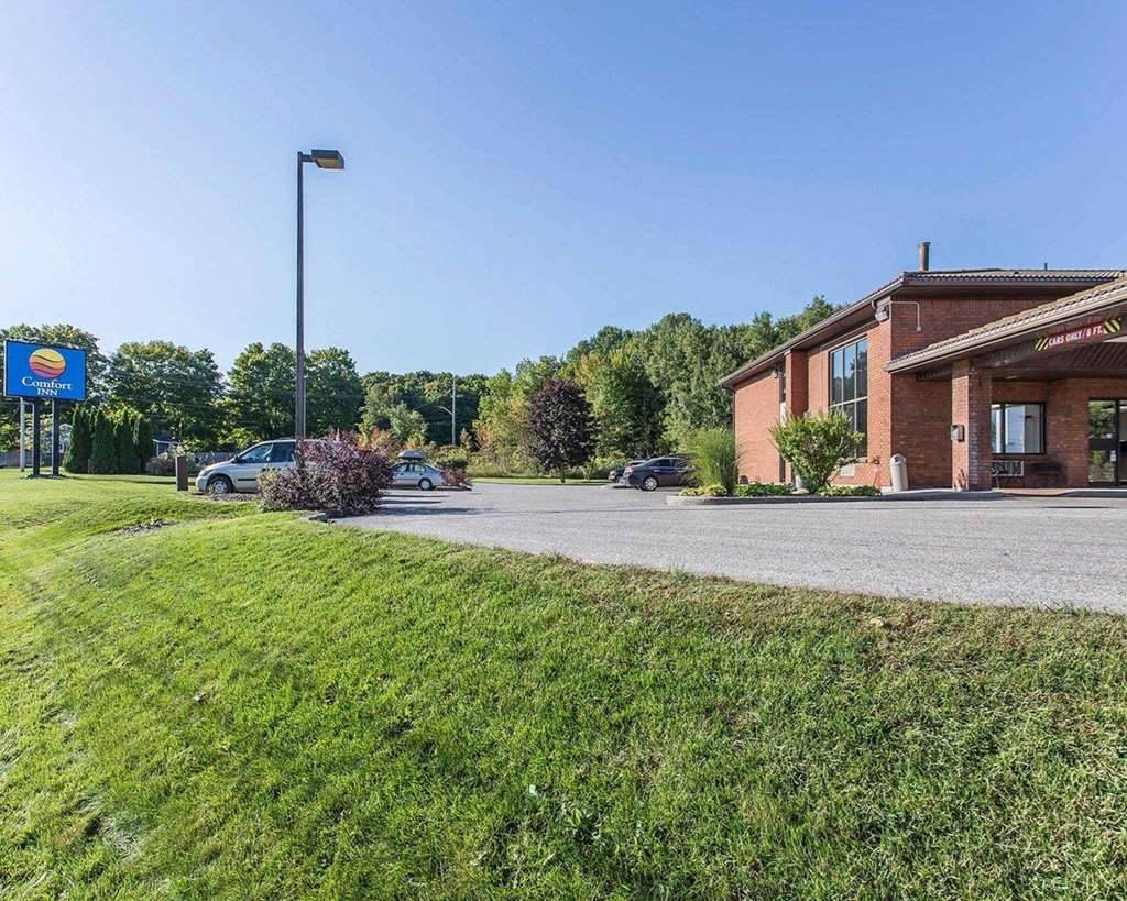 Comfort Inn Midland,Barrie - Orillia>>Barrie,3 star
