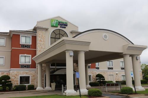 Holiday Inn Express Hotel & Suites Greenville By Ihg,Hunt>>Greenville,3 star