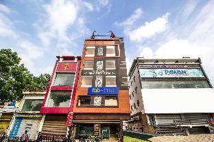 Oyo 23733 Surya Continental,India>>Lucknow,3 star