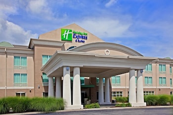 holiday inn express hotel and suites greenwood by ihg