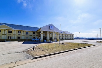Bloomington Inn I-55 And I-74,Mclean>>Bloomington,2.5 star