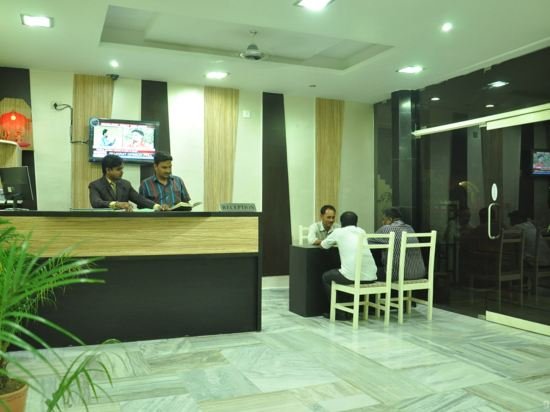 Kiran Palace Varanasi,Sarnath>>Varanasi,3 star