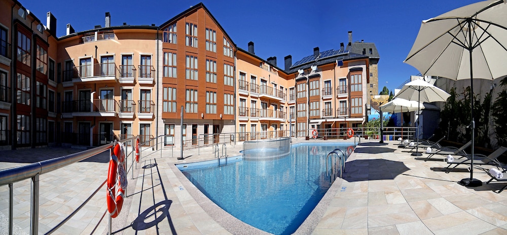 Apartahotel & Spa Jacetania,Jaca>>Huesca,3 star