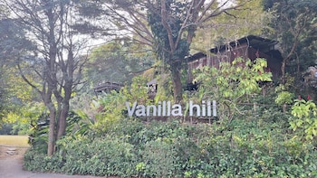 hill lodge