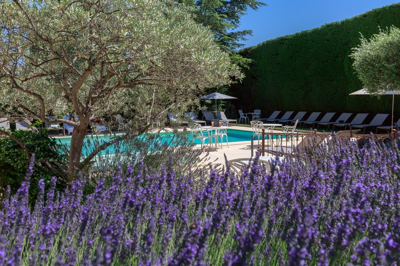 Auberge De Cassagne & Spa,Le Pontet>>Avignon,5 star