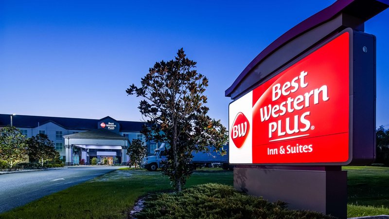 Best Western Plus Chain Of Lakes Inn & Suites,Leesburg>>Lake County,2.5 star