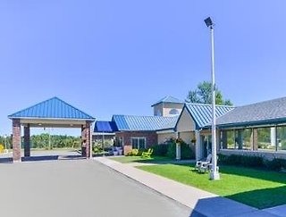 days inn and suites by wyndham moncton