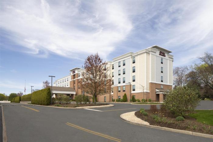 hampton inn and suites yonkers westchester
