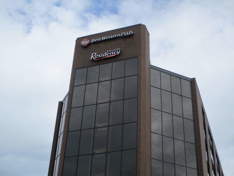 best western plus executive residency waterloo and cedar falls