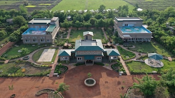 Tathastu Tadoba,Chandrapur,4 star