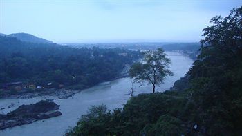 hotel ganesha inn ganga view