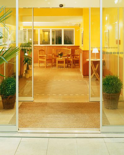 aparthotel adagio access marseille prado perier