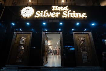 hotel silver shine