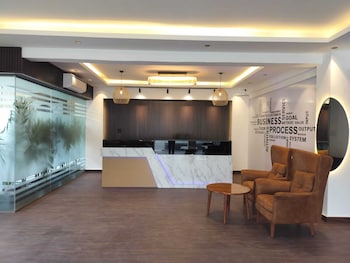 The Hoften Elite 32 Avenue, Sector 15, Gurugram,India>>Gurugram,4 star