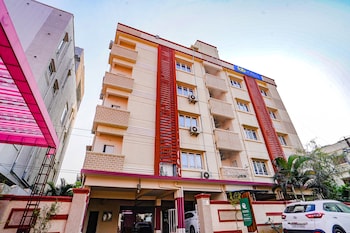 Fabhotel Q Suites - Nr Kavuri Hills, Madhapur,Madhapur,3 star