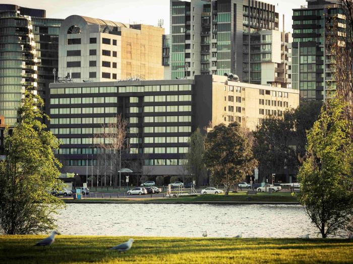Mercure Melbourne Albert Park,Melbourne>>Albert Park,4 star
