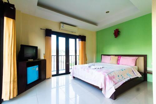 room-image