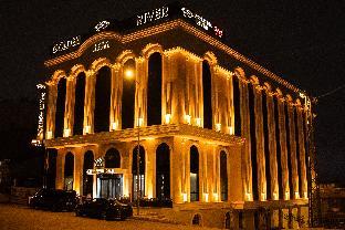 golden river hotel by continent